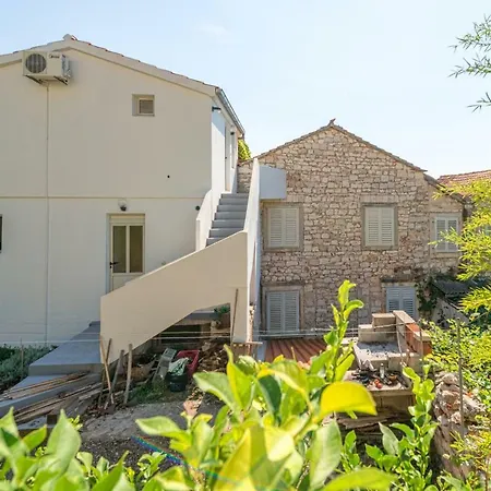 Appartement Studio Badoljo *